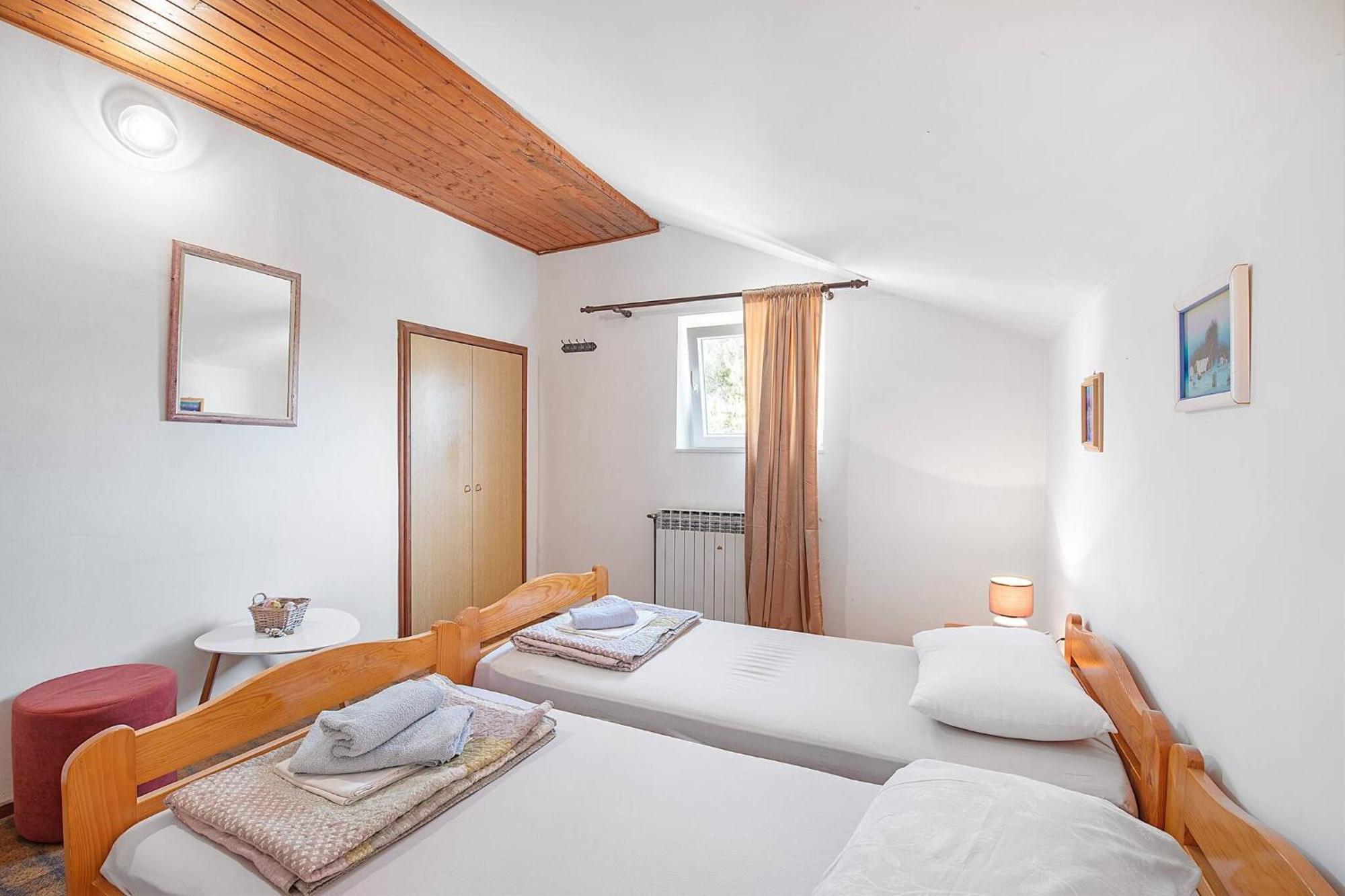 Apartments Nena Бродарика Екстериор снимка