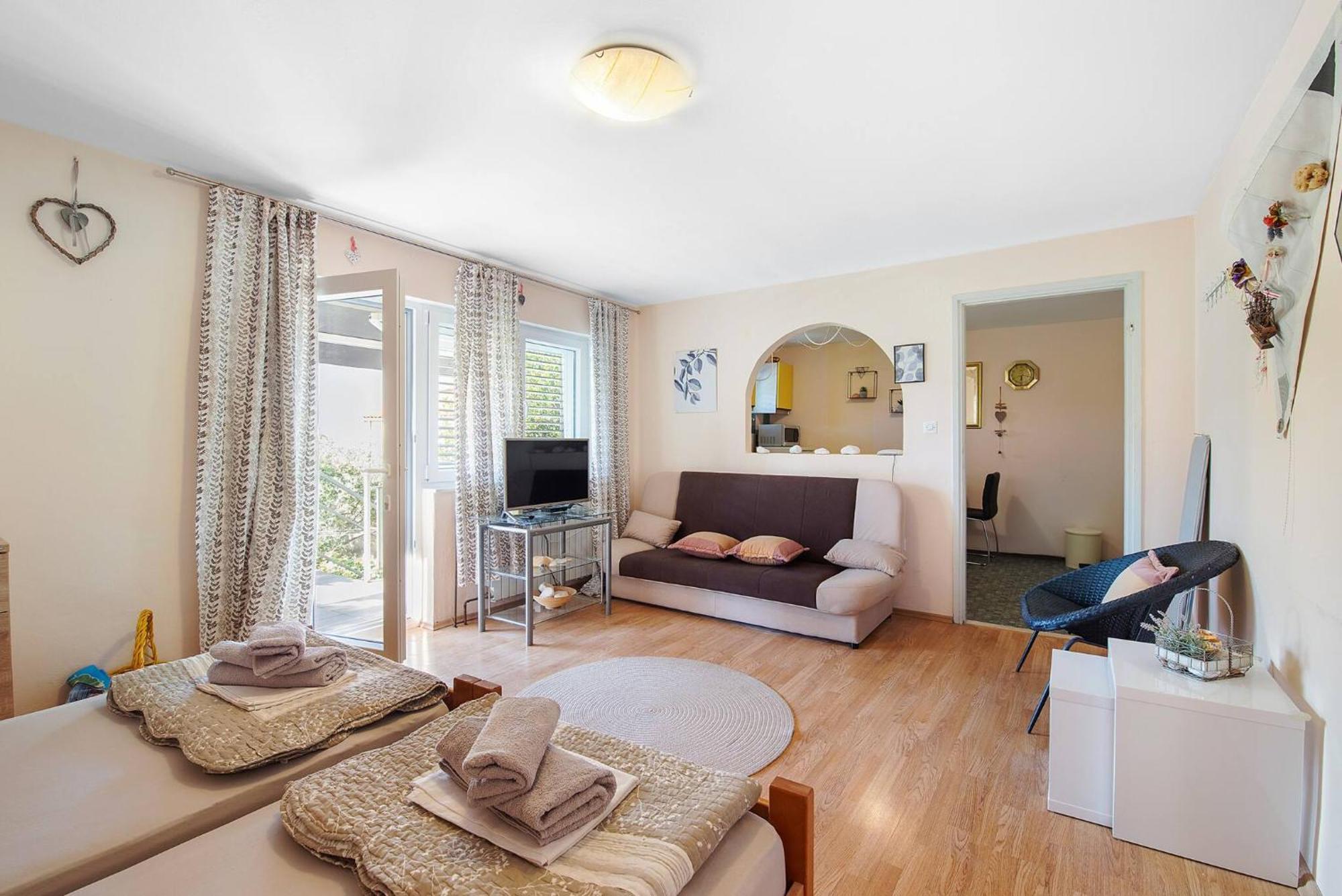 Apartments Nena Бродарика Екстериор снимка